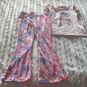 btween Pink and BlueFloral 2pcs top bottom Set